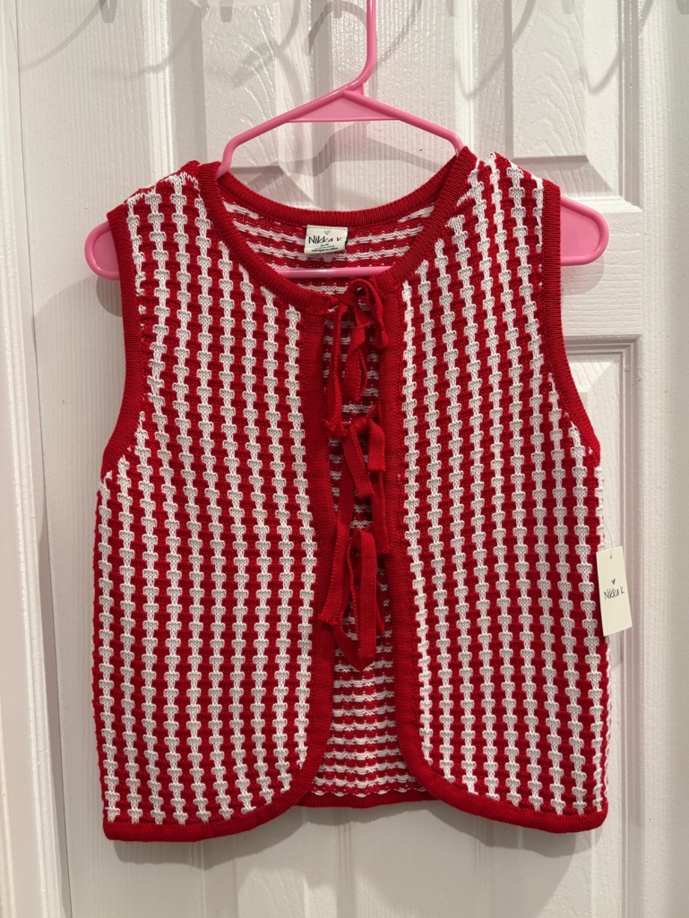 Red & White Knit Lace-Up Tank 🫧